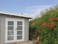 Gartenhaus Pultdach mit Doppeltür Milchglas und 3 aufgesetzten Holzsprossen